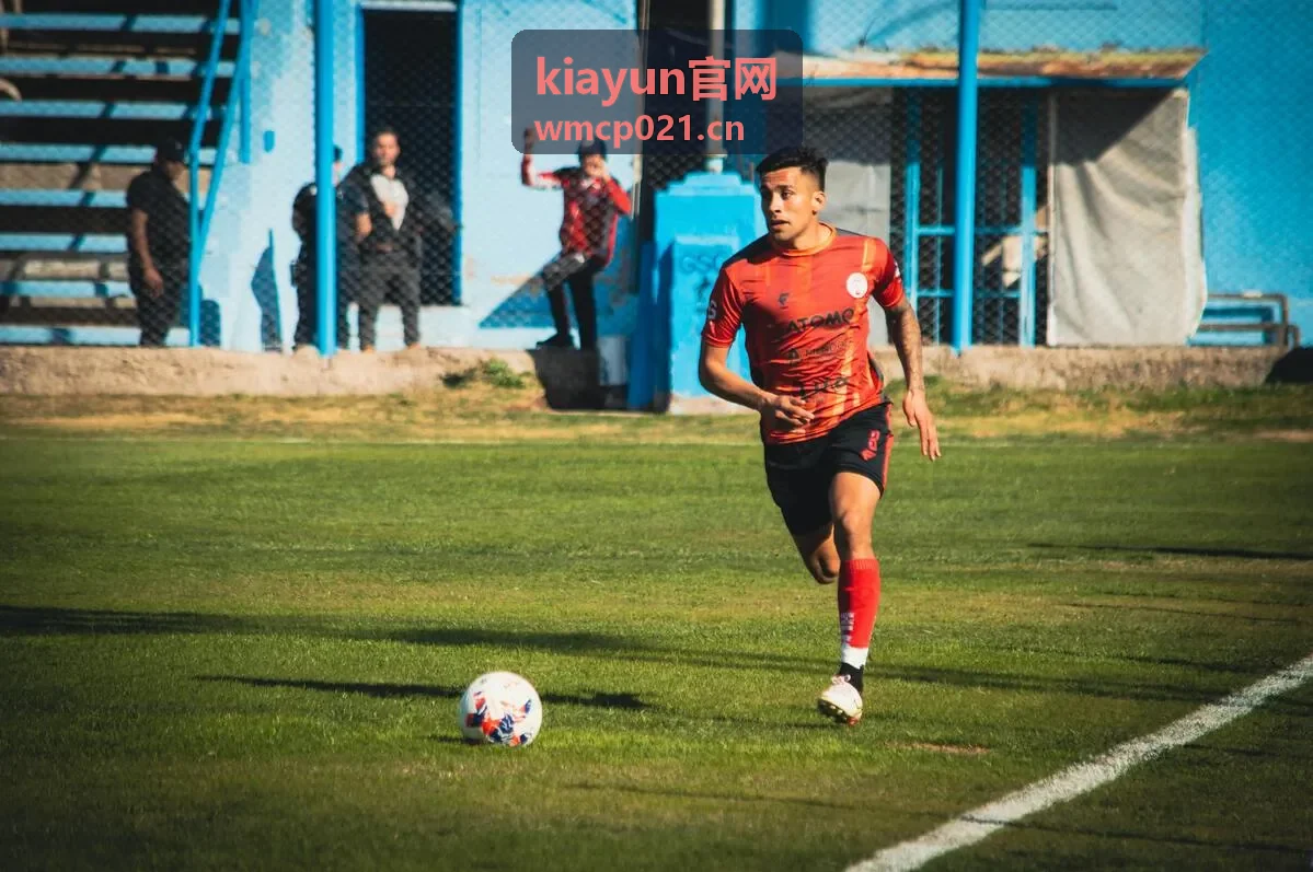 kiayun官网直播预告中的回放补看场景